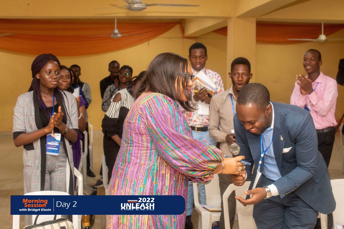 LQUnleash's tweet photo. Day 2 - Morning Session with Mrs. Bridget ELESIN {@bridgetelesin}

Expressions Beyond Gender Limitations.

#Unleash22
#December2022.
#Leadership
#Family #Gender
#Bootcamp
#LeadersQuarters https://t.co/n55Xrs2DNX