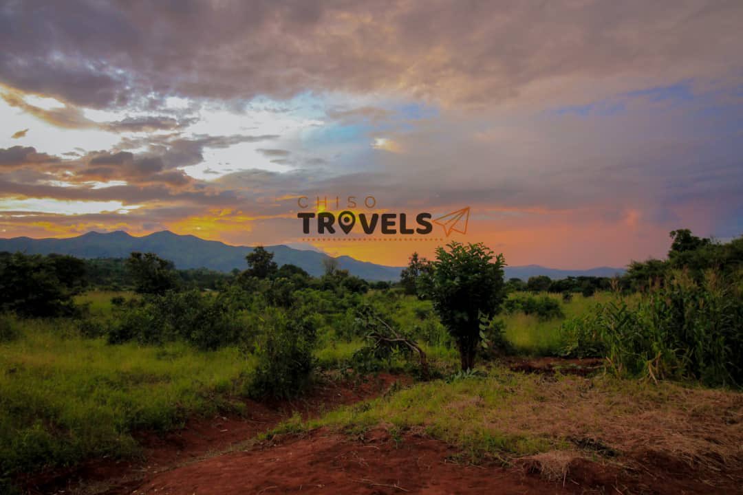 ChisoTravels's tweet photo. @BraydenCreation Nkhwenkwelele Golden hour landscape, Dedza Malawi https://t.co/BKWUGSjK2k