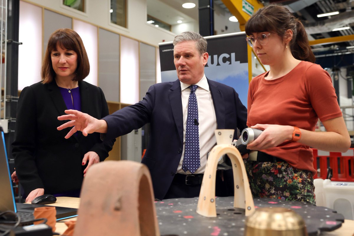 UCL (@ucl) on Twitter photo Today, Labour leader <a href="/Keir_Starmer/">Keir Starmer</a> visited the first of UCL’s cutting-edge laboratories on <a href="/noordinarypark/">Queen Elizabeth Olympic Park</a> in Stratford, East London where we open an entire new campus strengthening UCL's collaboration with local communities and businesses in East London. Today, Labour leader <a href="/Keir_Starmer/">Keir Starmer</a> visited the first of UCL’s cutting-edge laboratories on <a href="/noordinarypark/">Queen Elizabeth Olympic Park</a> in Stratford, East London where we open an entire new campus strengthening UCL's collaboration with local communities and businesses in East London.