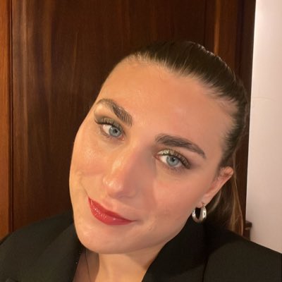 mariantoonia_'s tweet photo. #NuevaFotoDePerfil https://t.co/qBgOB7vbis