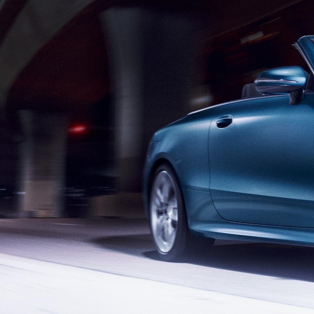 MB_SilverArrows's tweet photo. Indisputable power and style. #ECabrio #AMG #MadeToWinTheNight #1DayToGo #MBSilverArrows https://t.co/hTNnaEKDHh