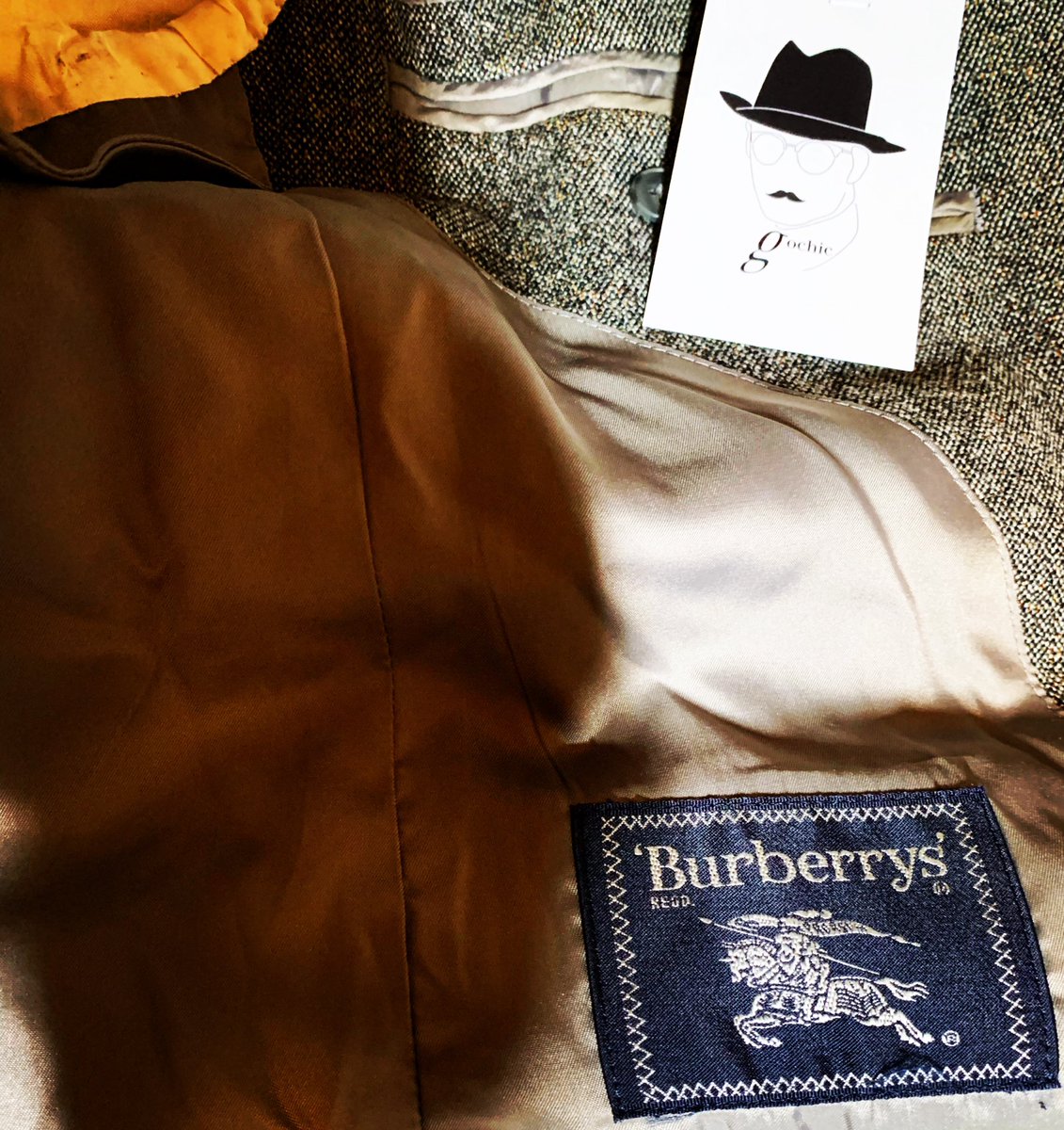 kanaderu_1015's tweet photo. Jan 5 2023.
Jacket🧥
#買い物 #ショッピング
#shopping #buy #bought
#ジャケット #jacket
#burberry #burberrys #バーバリー
#1月 #january
#冬 #winter
#木曜日 #thursday
#東京 #tokyo
#高円寺 #koenji
#gochic
#日本 #japan
#日常 #生活 #暮らし #life
#写真 #photo #photography https://t.co/HET9DdispK