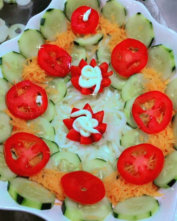 AEateries's tweet photo. #salad #fruits #yummy #panafricanresto #panafricanstyle #delicious #enjoylife #welcome https://t.co/3PvyFuUhZP