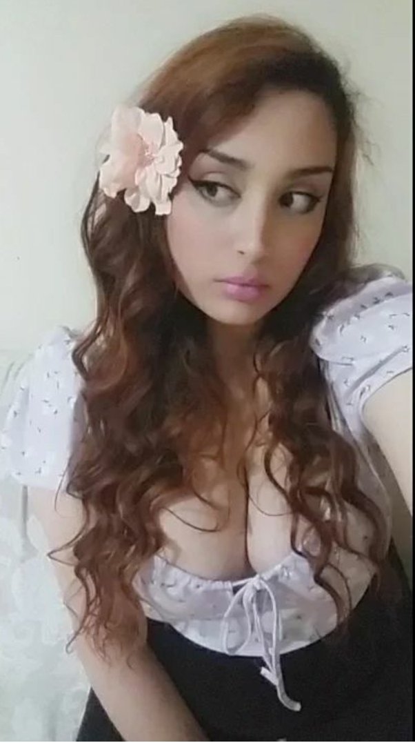 alchnral4's tweet image. صباح حللللوووم 
اهواك واتمنى لو انساك
