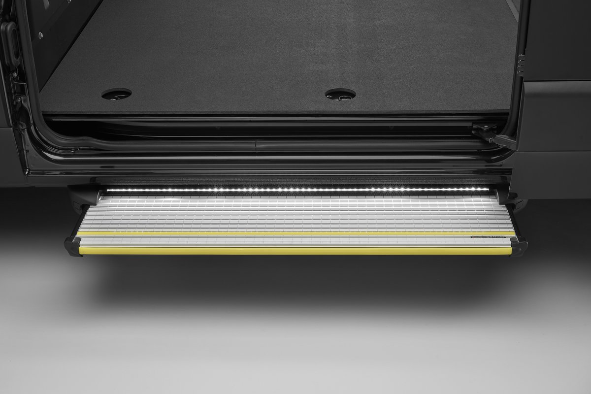 🎉 New year, new step? 🎉
Make 2023 the year for upgrading your vehicles and fleets with AVS side access steps. With electric and manual options and bespoke fitting kits for a huge range of models, we can help you take the next step!

Find out more here: bit.ly/3w3vwDV