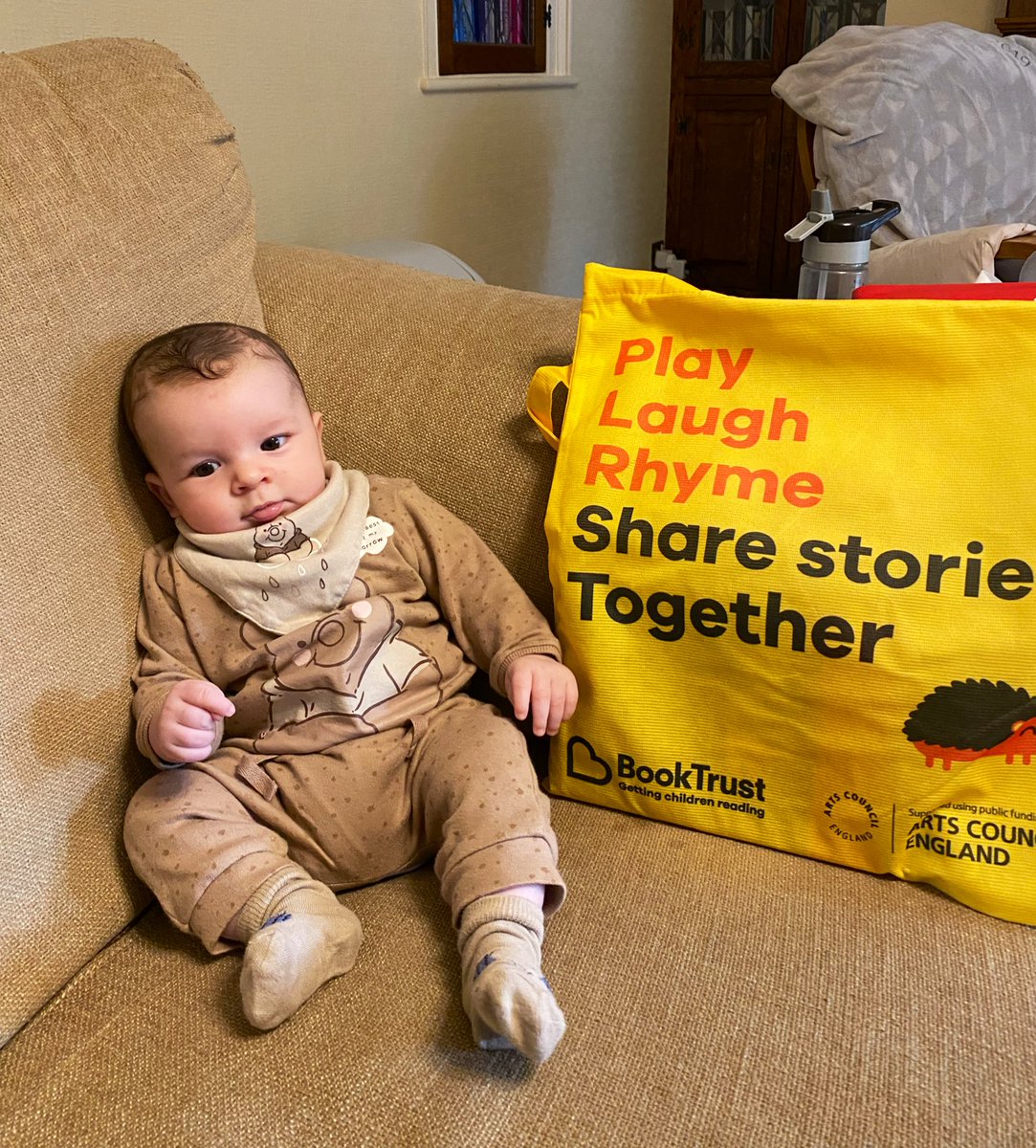 MrsJCope's tweet photo. Thanks @Booktrust 😊🌟 https://t.co/7x1NAezSpY