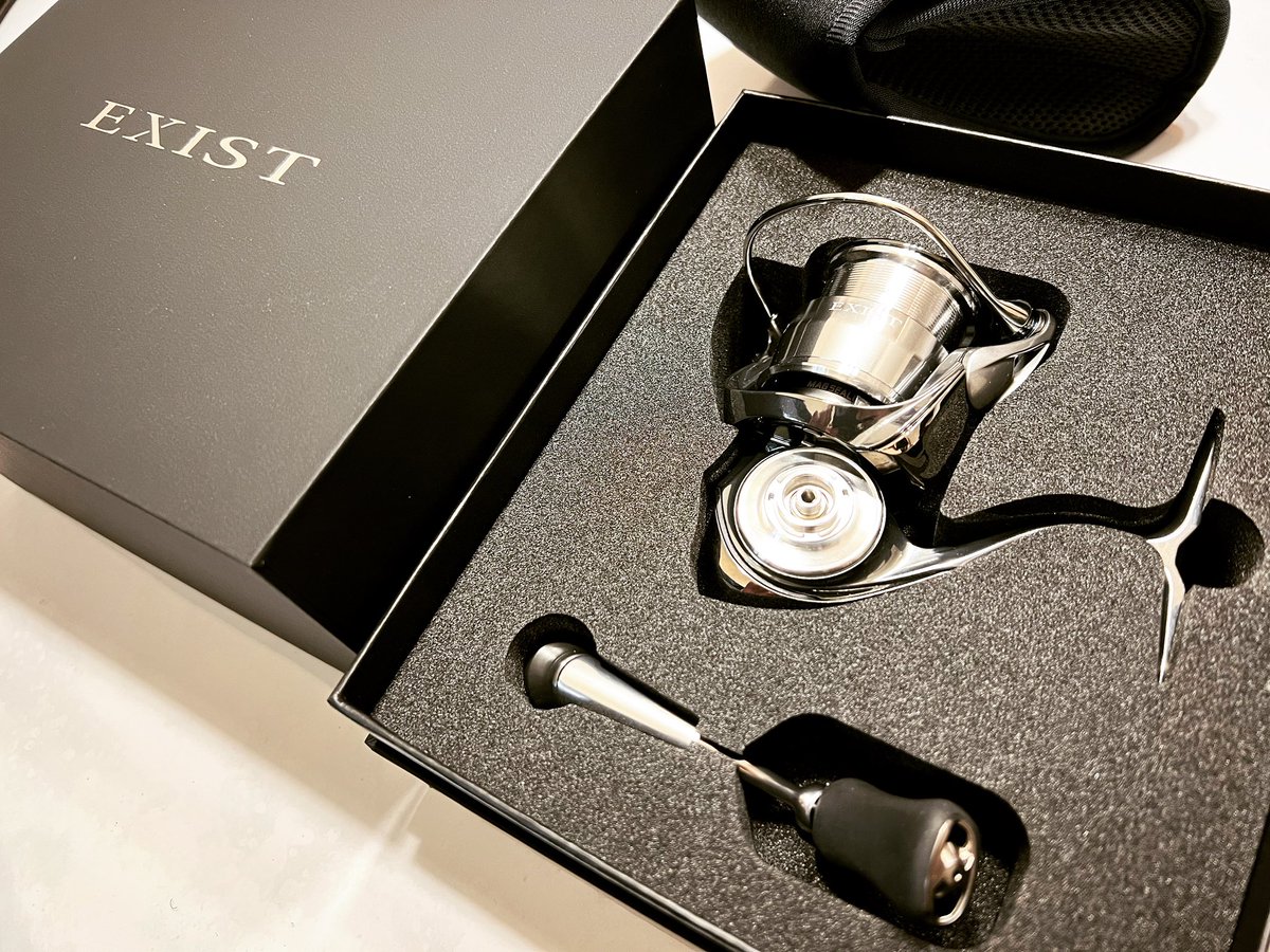 fishing_tii's tweet photo. ライトゲーム全般に。
DAIWA / 22EXIST LT2000S-H
#釣り
#海釣り
#ライトゲーム
#アジング
#メバリング
#ロックフィッシュ
#バスフィッシング
#DAIWA
#22イグジスト
#22EXISTLT2000SH https://t.co/3LM57I98WR