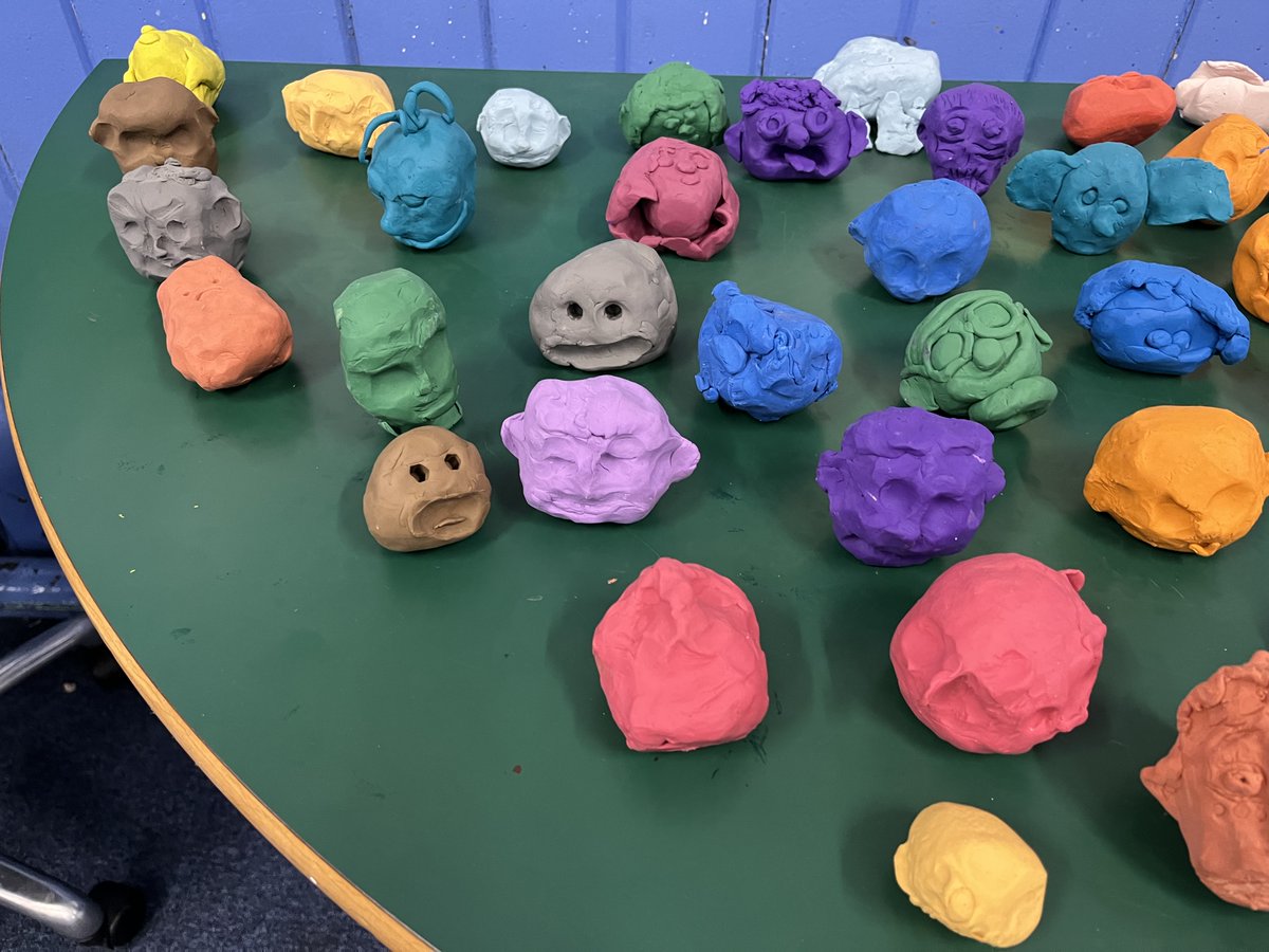 fruitmarket's tweet photo. Thank you for your pictures @stmarysedin P6 have been busy making heads in clay and plasticine using our Heads Up! resources, available here: https://t.co/cA3olF5leC Have a go with your school, group or at home and send us your pictures #Headsup #DanielSilver https://t.co/Yx5GUyS0fX