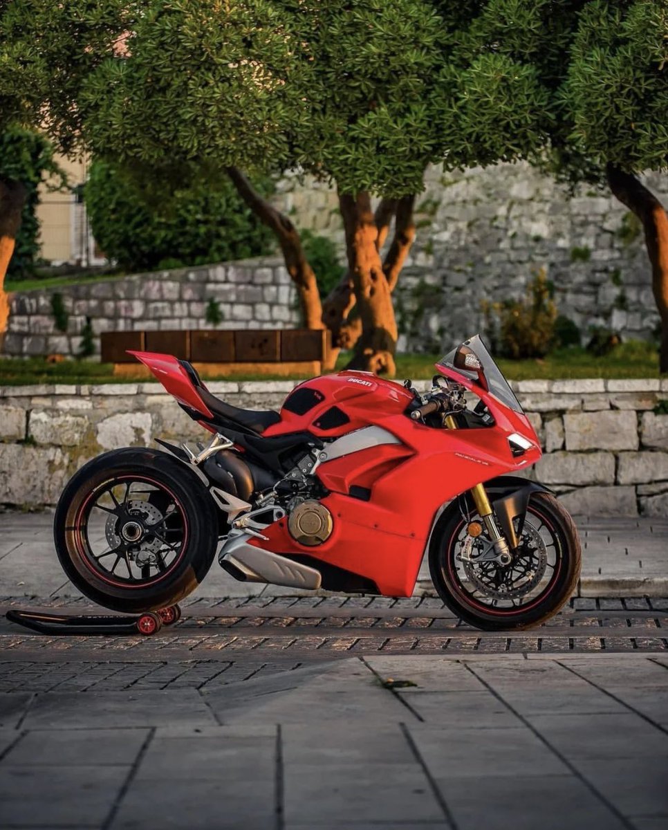 Gorgeous.😍🇮🇹

📸: @panigalers[iG]