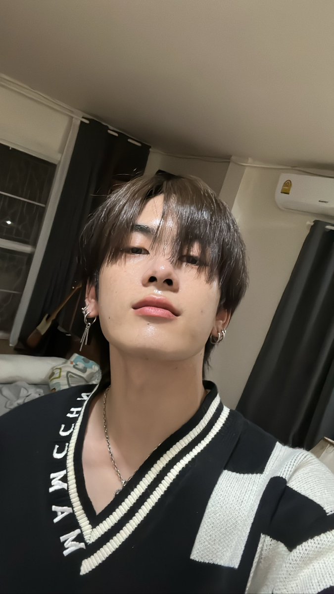 Anh quay lại rồi đây, vợ ơi😘 #แซนต้าอยู่ไหน