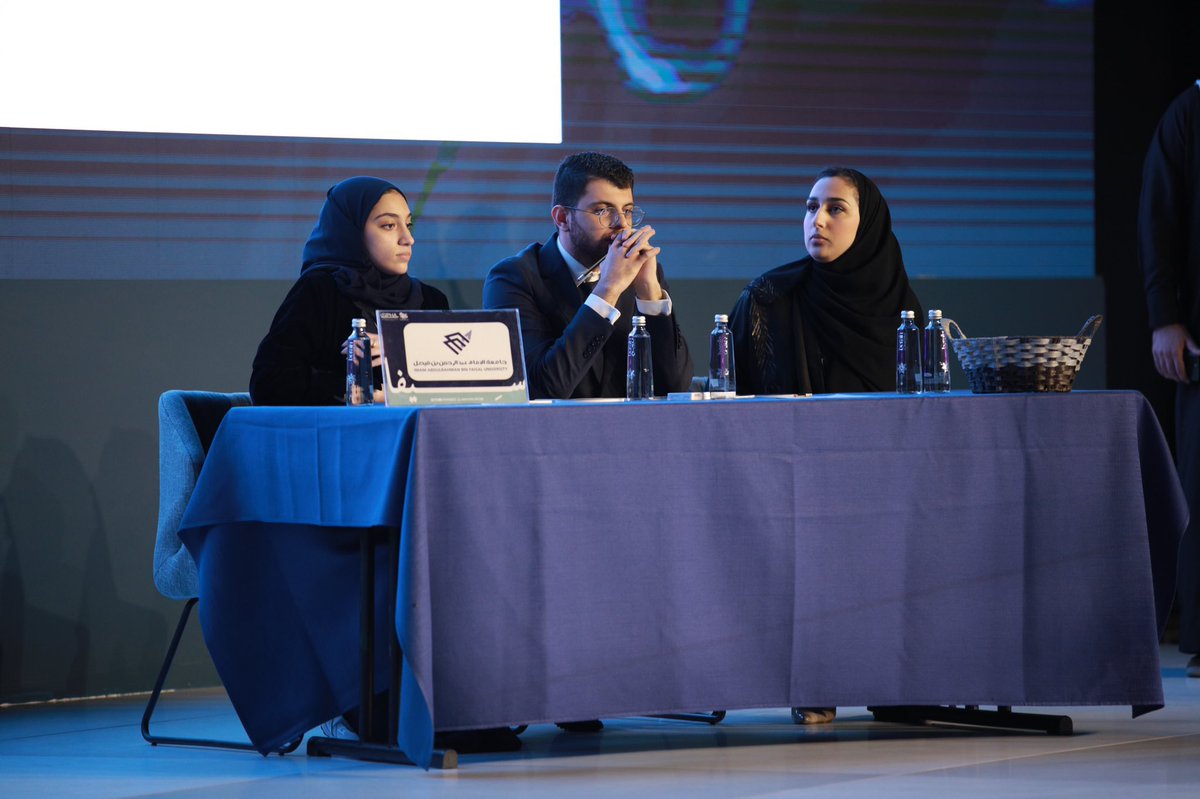 نبارك لفريق الكلية فوزه "بالمركز الثالث" في مسابقة المهارات الإكلينيكية في مؤتمر #SIPHA23 
ألف ألف مبروك للطلبة المشاركين 💐🎉
نجود حامد
أحمد السهوان
أمل المسلم

#كلية_الصيدلة الإكلينيكية 
#جامعة_الإمام_عبدالرحمن_بن_فيصل