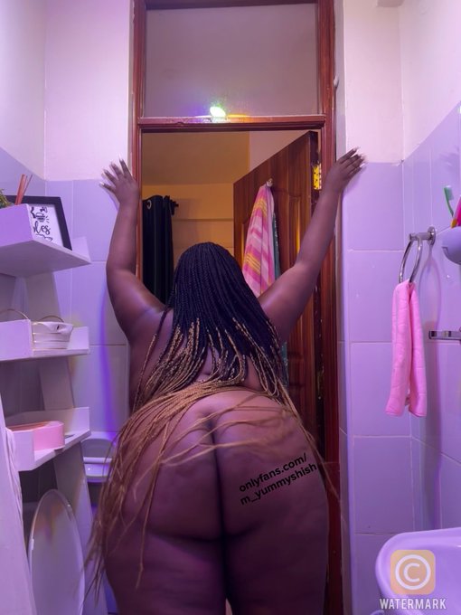 Looking to get bent over https://t.co/8LUtcoA4Ok