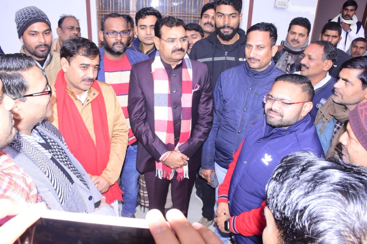SanjaySinghmla's tweet photo. अयोध्या स्थित भवदीय पब्लिक विद्यालय में पार्टी के कर्मठ कार्यकर्ताओं व अन्य प्रबुद्धजनों से स्नेहिल भेंट व चर्चा हुई।
@BJP4UP @myogiadityanath @Bhupendraupbjp @idharampalsingh @AmitShah @JPNadda #bjpayodhya https://t.co/21yC1tMpA5