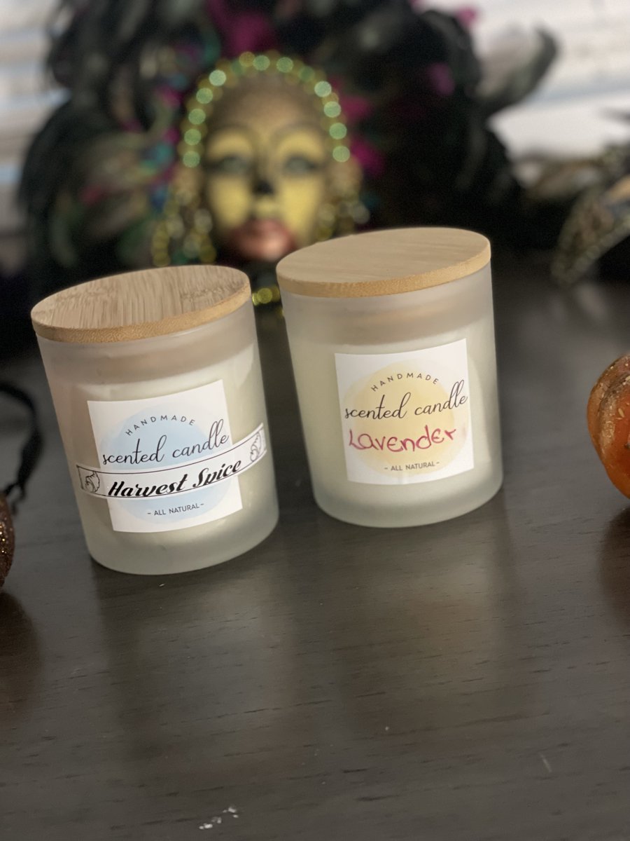 SweetSmells20's tweet photo. Still accepting orders for all winter scents!! #candles #winterscents 🌨️❄️ #linkinbio https://t.co/LGxNSVViFD