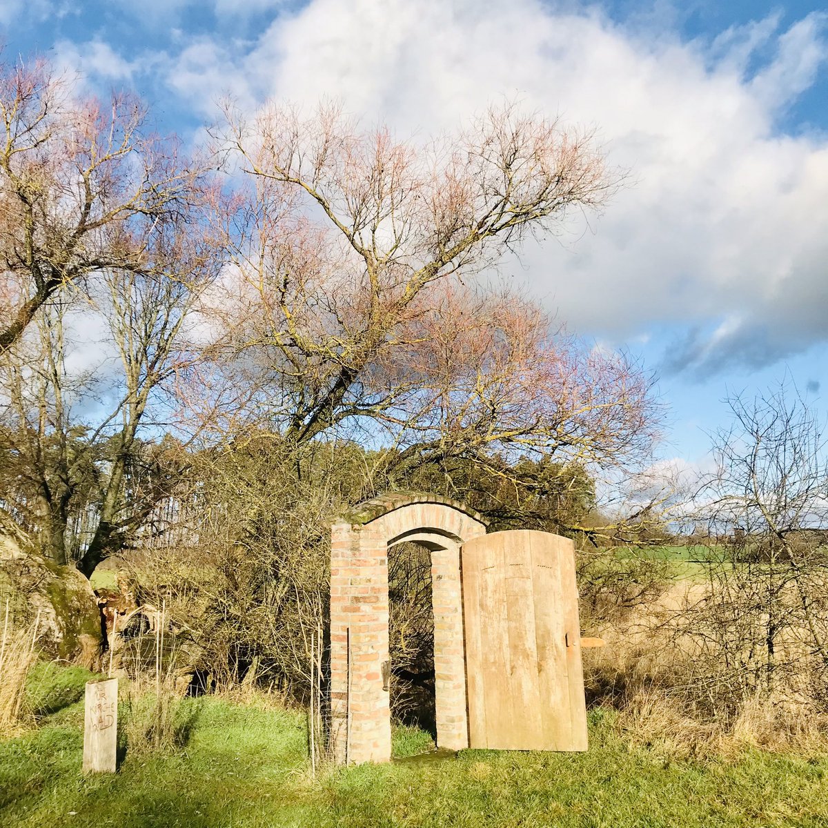 underagreysky's tweet photo. A grey morning gave way to a glorious lunchtime for the walk out to the Weltentür that leads to the ghostly memories of the long disappeared village of Groß Glien… #derflaeming #adventuresbeyondthefrontdoor https://t.co/93t0xr9FUe