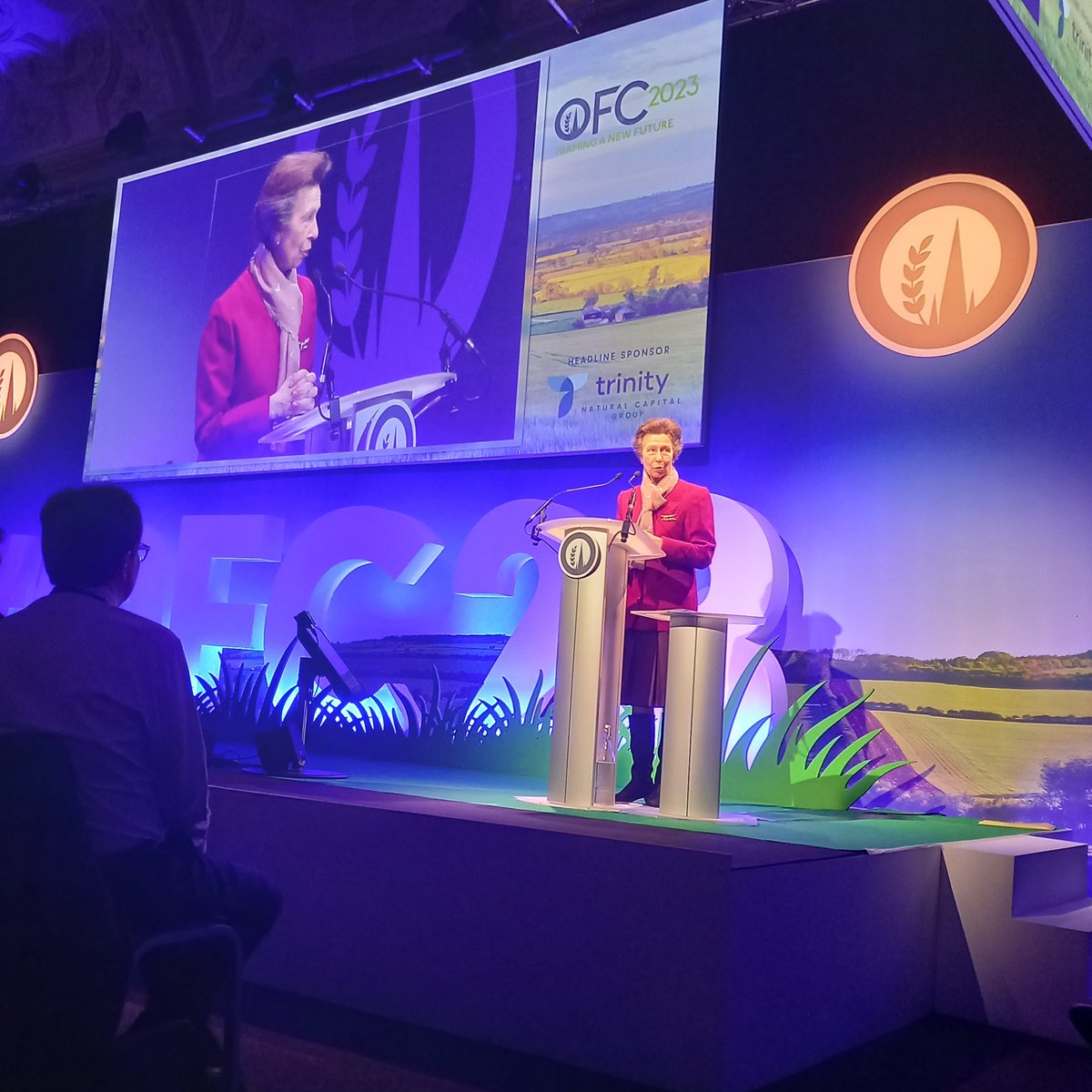 HRH The Princess Royal ending the morning session talking about the need for us to make use of our knowledge and take farming into the future. F🌱 #OFC23