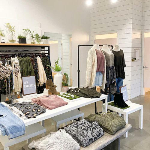 this morning get up early because go to looking my shop and have do make more my bussinese am really happy with my life these day 🥰🥰🥰