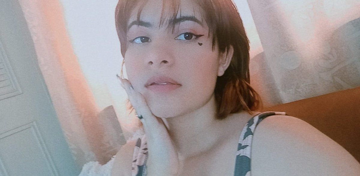 AzumiiLee's tweet photo. ♥ ven a mi emision! te va gustar lo que tengo puesto para ti. https://t.co/kdWpMnrm65 
@amateur_tv  @AmateurNow https://t.co/hpAMZT9RxA