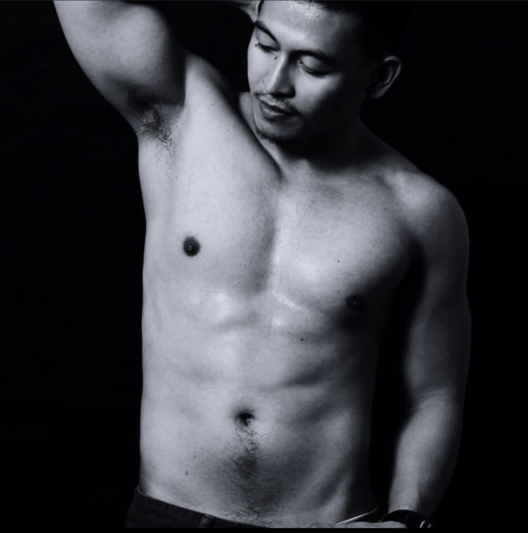 Noi_Videos's tweet photo. Black and white 😇

Please retweet for more pics 😉 https://t.co/6aHQrYk0Xn