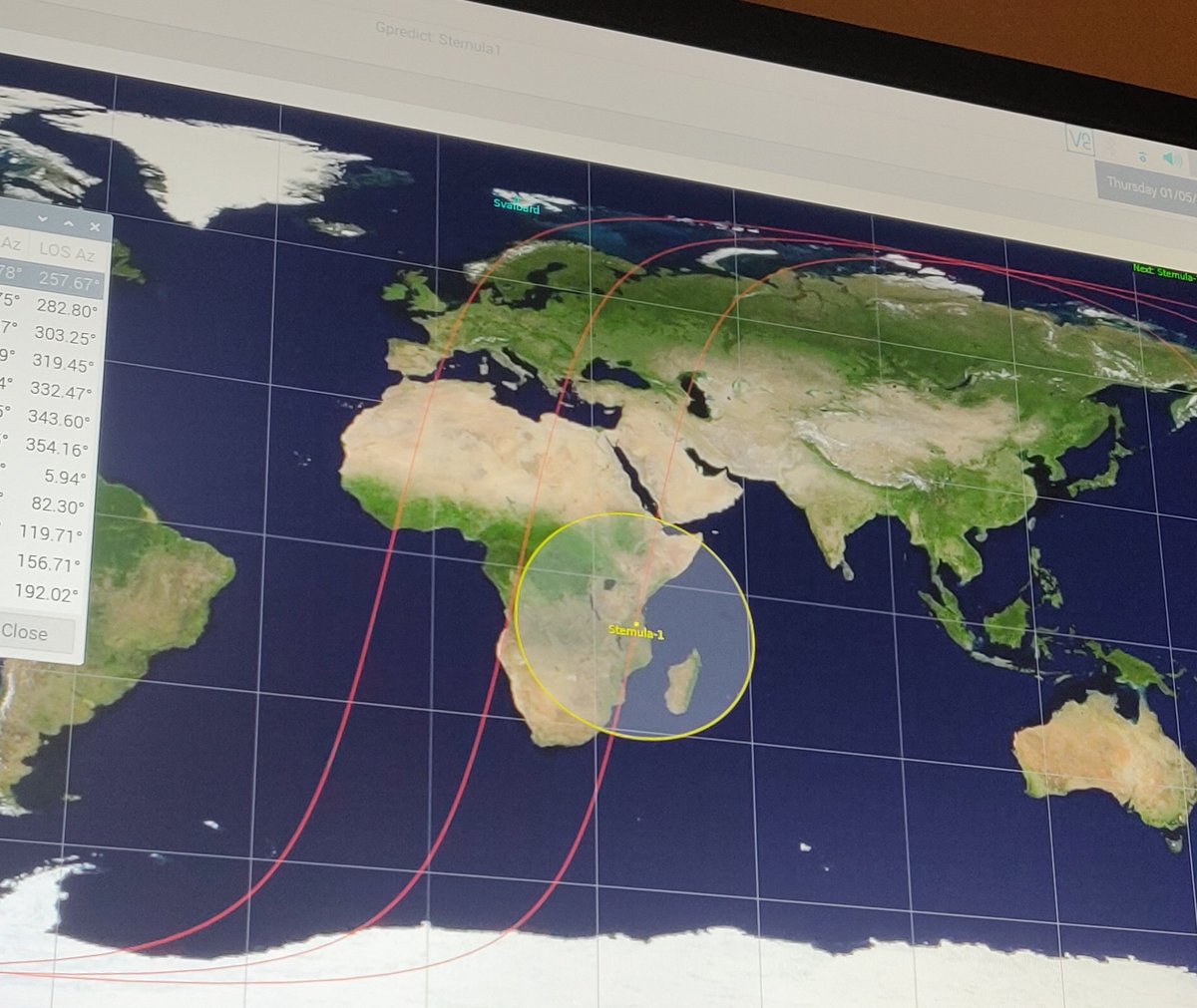 Sternula-1 is flying North ➡️ South ➡️ North ➡️ South... Do you know that 'Sternula' is the latin name of the 'little tern'? Terns don't like winter, so some of them fly from the Arctic region to Antarctica and return every year to avoid it...🕊️⛱️
#space #dkrummet #ornithology