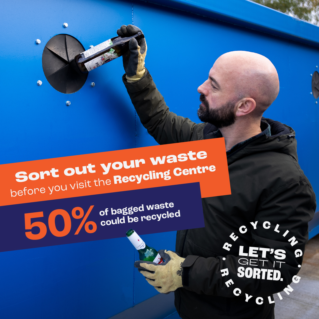 Kent_cc's tweet photo. Pre-sort your waste before visiting site to ensure that all recyclable waste is separated for recycling.
Site staff may ask you what is in your bags and will be happy to help you if you are not sure what can be recycled.
#KCCWaste #Letsgetitsorted #HWRC #Kentrecycles https://t.co/AtdyfEQYeX