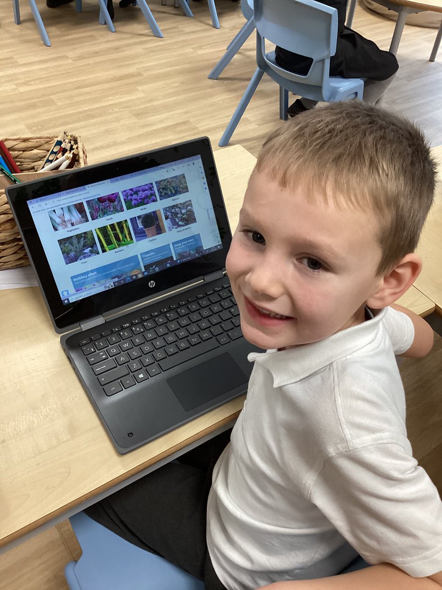 BucktonFields's tweet photo. Our new topic is ‘Growing Wild’ in Year 1! We have been exploring different plants in ICT🪴🌷🪷 https://t.co/AkvNrOVIPn
