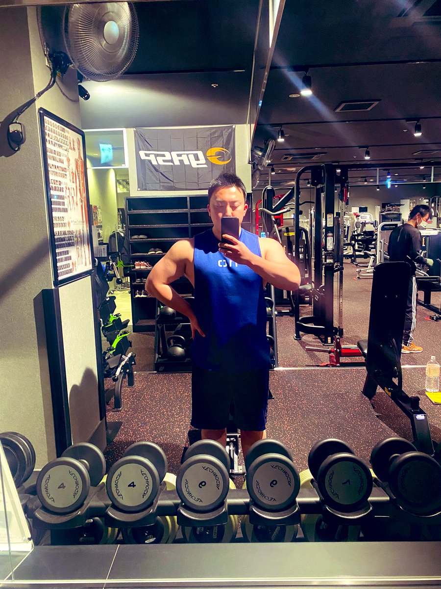 a_taka616's tweet photo. 肩トレ💪🔥

フロントが疲れてたからリア多め→サイドの流れでやったら過去一パンプした。
トレーニング6年目にして驚きの発見。

#筋トレ
#肩トレ
#ボディビル
#筋トレ好きと繋がりたい https://t.co/4jXeqP62H2
