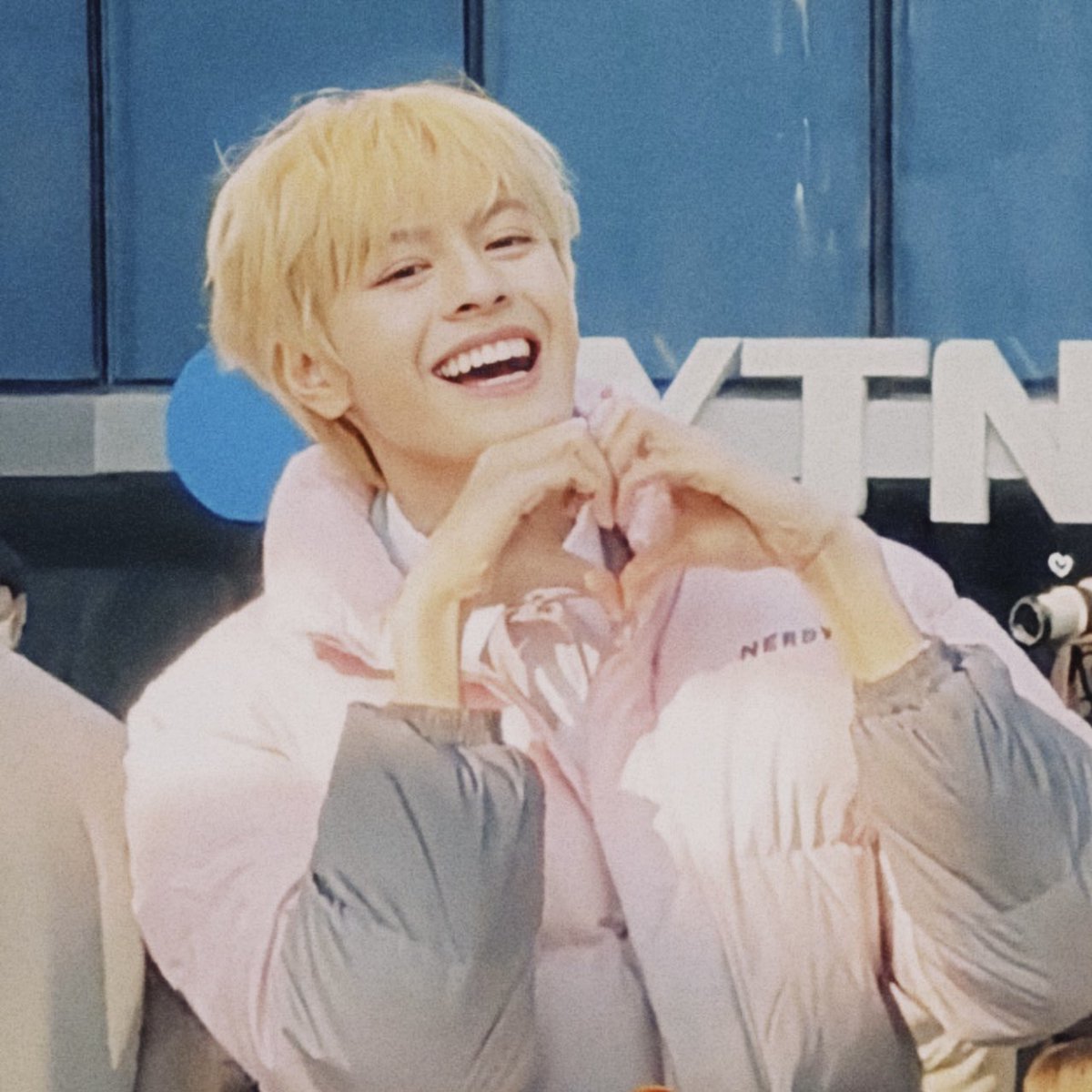 haisunshines's tweet photo. you are my sunshines ☀️
#보이즈플래닛 #BOYSPLANET #당홍하이 #DANGHONGHAI https://t.co/3xkTX4pK3r