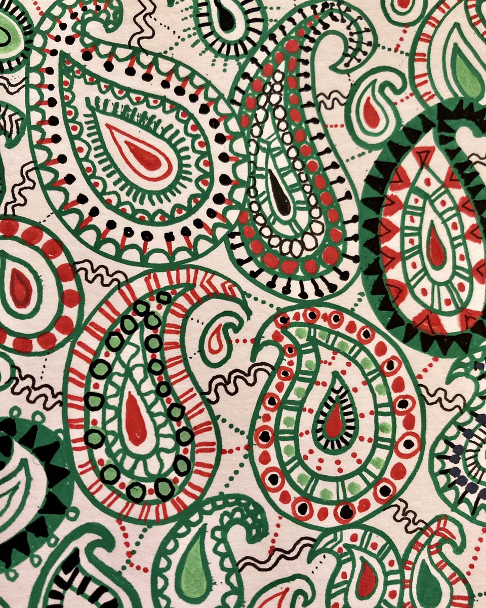 artmarcollage's tweet photo. Red and green colour opposites…. Teardrop motif repeated randomly. Also known as a #Paisleypattern motif. https://t.co/hvXdjbQq46