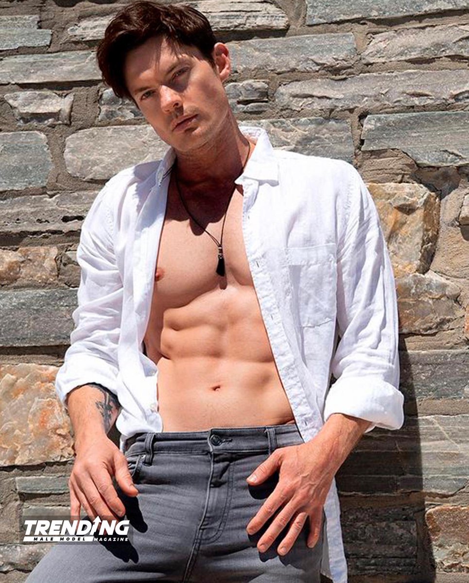 mmtmagazine's tweet photo. Model @bryananime
Photographer @bryanodonoghuemedia
Agency @csamodels
——
#Malemodeltrending #MalemodeltrendingMagazine #Abs #Boy #fitness #fitnessmodel #handsome #Hot #hotguys #hunk #IGDay #Igers #Male #MaleBeauty #malemodel #malemodelscene #maleunderwearmodel #ManCrushMonday https://t.co/MFqkQBjRrD