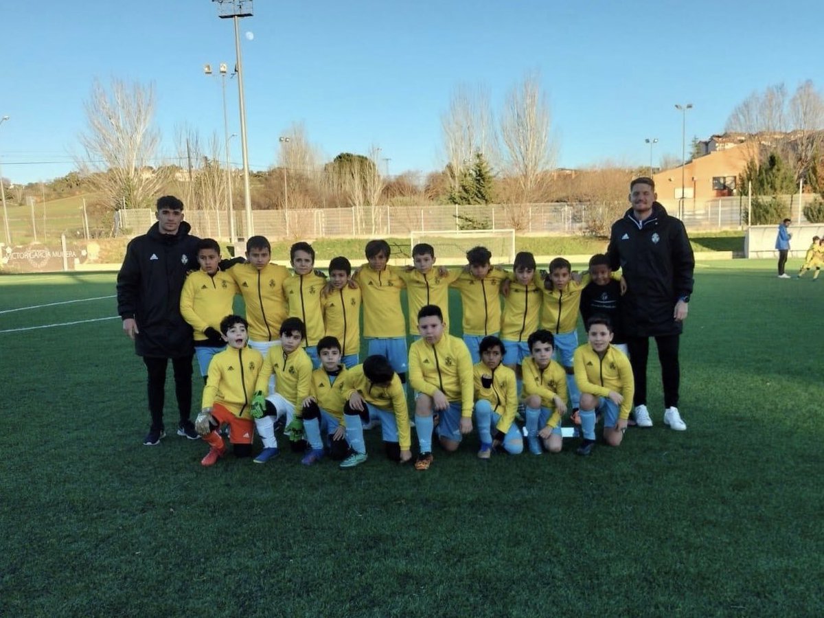 C.F. Fuente El Saz (@cffsaz) on Twitter photo Nuestro Benjamín en el I Torneo, organizado por Asociación juvenil Fanegas, goles por juguetes, disputado ayer🏆
¡Muchas gracias por la invitación!
Enhorabuena a todos💪🏼 Nuestro Benjamín en el I Torneo, organizado por Asociación juvenil Fanegas, goles por juguetes, disputado ayer🏆
¡Muchas gracias por la invitación!
Enhorabuena a todos💪🏼