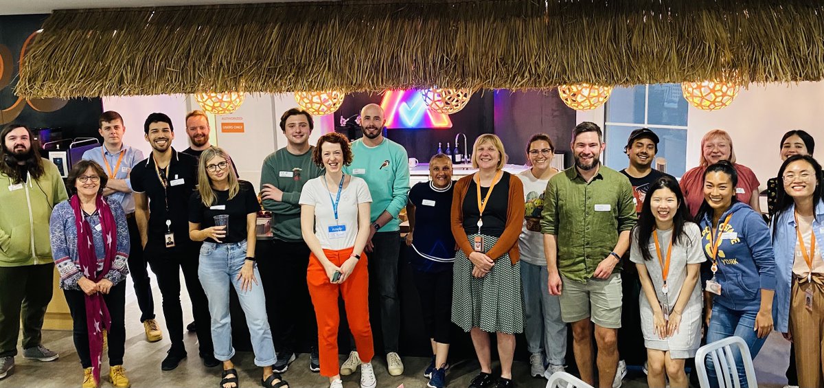 CodebarBrighton's tweet photo. Happy New Year! We can't wait to get started with codebar workshops for 2023, but we need hosts — can your company help? Drop us a line at brighton@codebar.io for available dates and more info 😊 https://t.co/Jn2K1w0GIv
