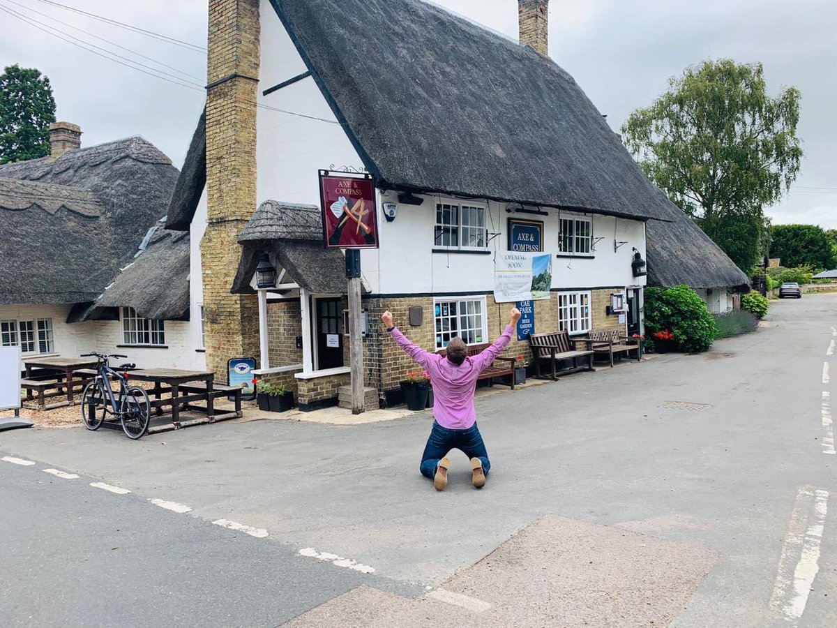 Axe and Compass tweet media