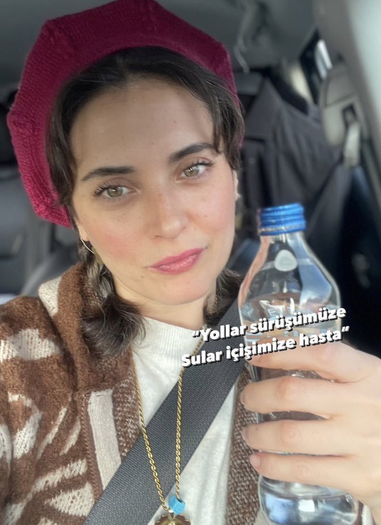 #AslıhanGürbüz’ün instagram storysi! 💗