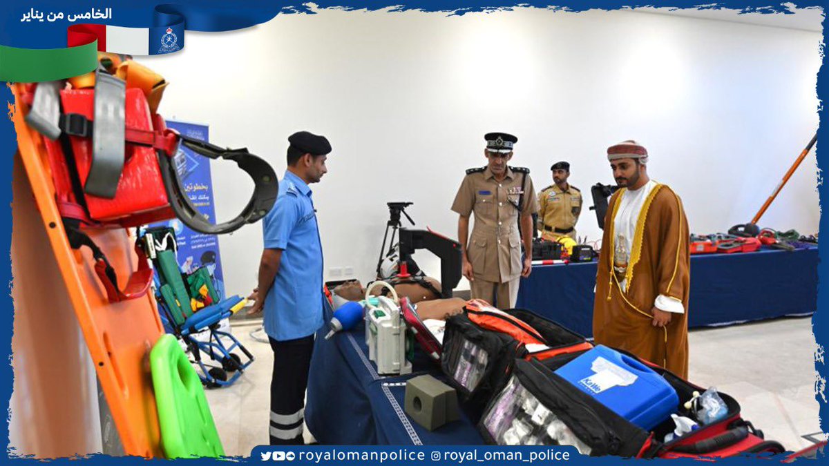 RoyalOmanPolice's tweet photo. جانب من زيارة صاحب السمو السيد ذي يزن بن هيثم آل سعيد لمختبرات مصادر التعلم. 
#شرطة_عمان_السلطانية 
#الخامس_من_يناير https://t.co/Ye4ZeG3SOv