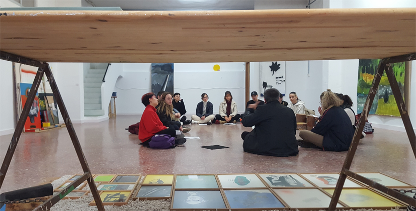 culturama_sl's tweet photo. Estem molt contentes de descobrir que comencem l'any amb la fotografia de l'exposició de Juan Canales al nostre espai, com a portada de la revista d'investigació *EARI Educació Artística
https://t.co/9AlMB64c3D
@huerta_ricard
#eari #educacioartist https://t.co/MplaOex0YA