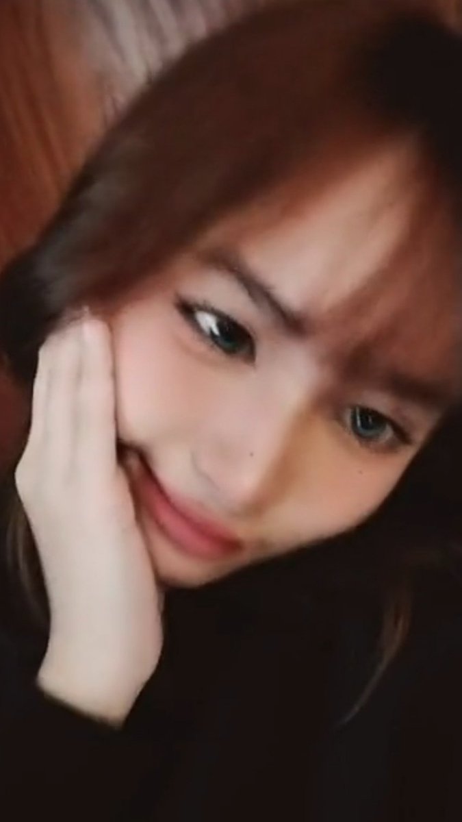 skzslvstr's tweet photo. see u next live 😉 https://t.co/dNWKwMZg4N