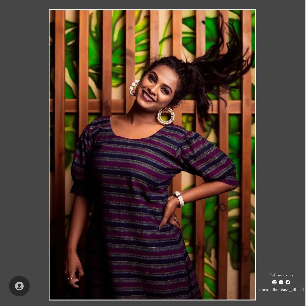 jyotid12345's tweet photo. #MaharashtrachiMirchi in the BIGGBOSS MARATHI SEASON 4 FINALE.🥳 Now its time to vote for #AmrutaDhongade one last time. Vote for her as much as possible and make her win the TROPHY. 
 @DhongadeAmruta #BiggBossmarathi4 https://t.co/y7M1aQvn49