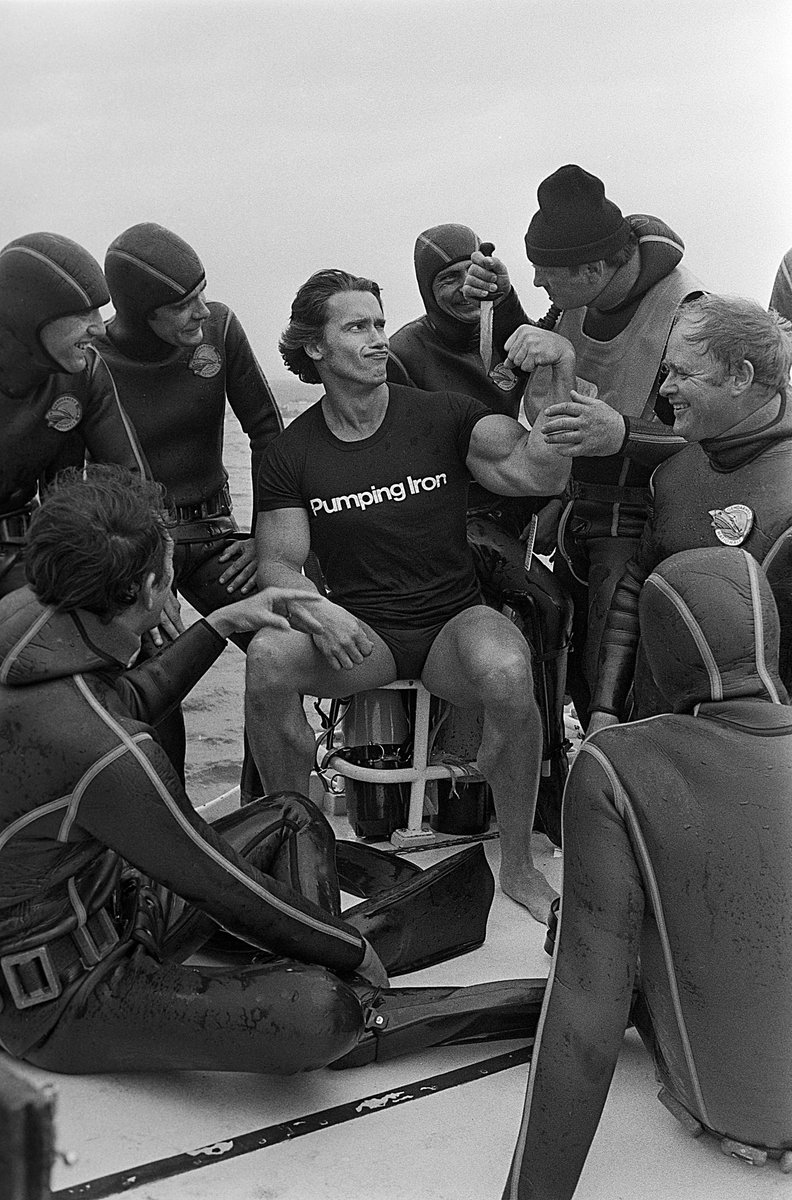 📸(1/7) Focus Bloc is launching its first drop including 120 exclusive vintage celebrity photographs, taken by Jean-Claude Deutsch between 60’s and early 90’s.
•0.5eth per mint
•Supply: 120
•1 mint per WL
•WL process tba
•Mint date: tbc
•Website live soon