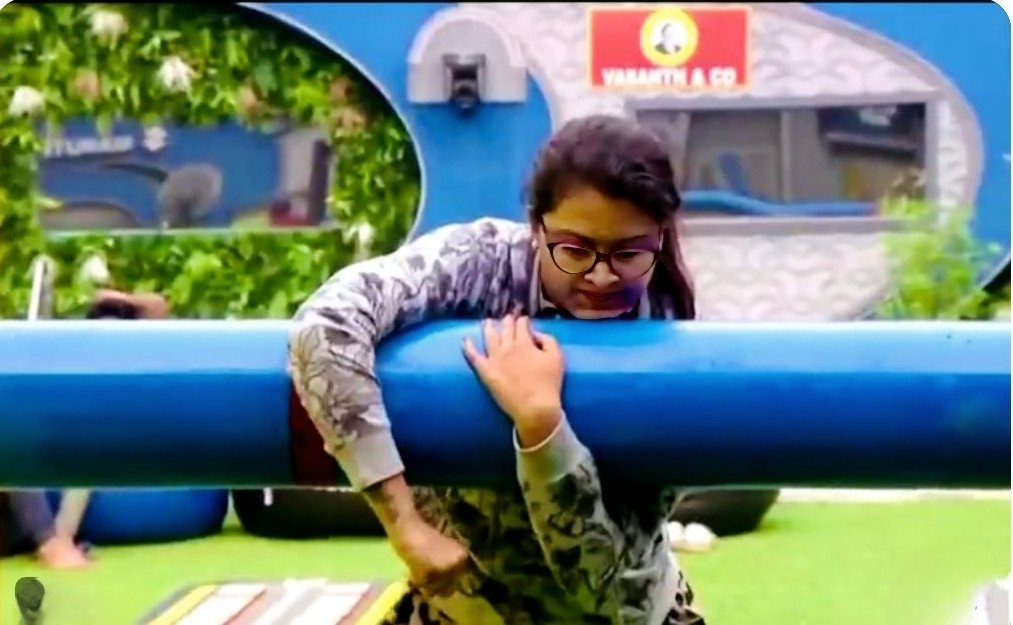 Having a soft heart in a cruel world is Courage. Not Weakness.

Heads Up. Gorgeous.

Rise up and Roar.

RACHITHA DESERVES TOP5 
#IndividualPlayerRachitha 
#Rachitha
#BiggBoss
#BiggBossTamil
#BiggBossTamil6