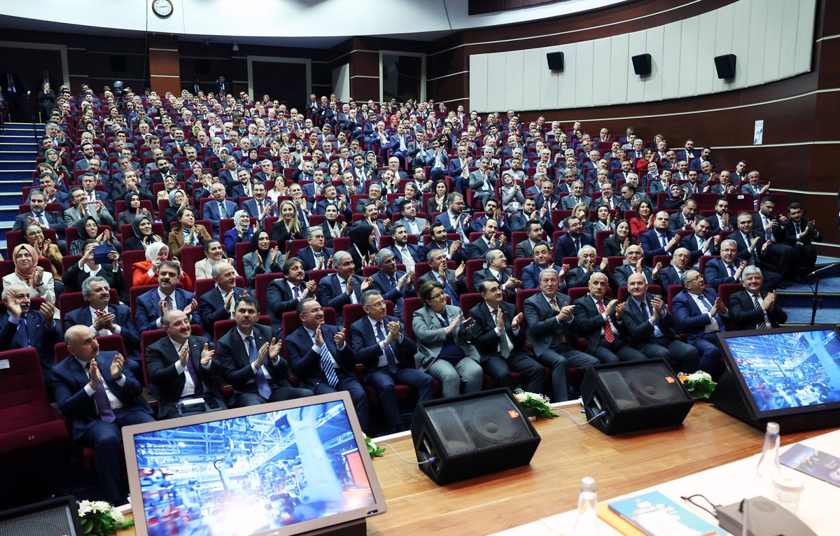 160. Genişletilmiş İl Başkanları toplantısını Sn.Cumhurbaşkanımız Recep Tayyip Erdoğan’ın riyasetinde gerçekleştiriyoruz. 

Rabbim hayırlara vesile kılsın.