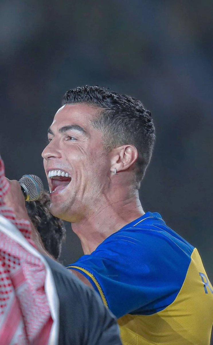 CRFANSBRASIL's tweet photo. Se ele tá feliz eu também estou 🤩 https://t.co/oRrddGaPB6