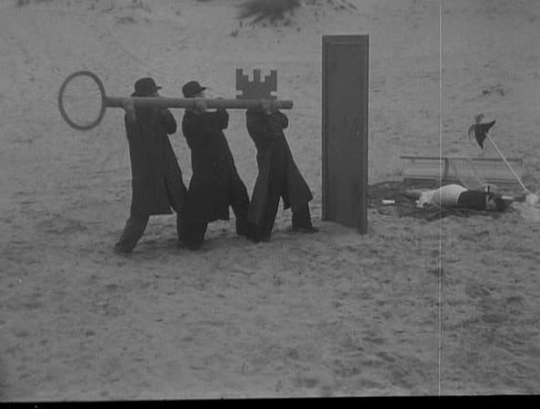 Oven avaaminen avaimella à la Monsieur Fantômas (1937).