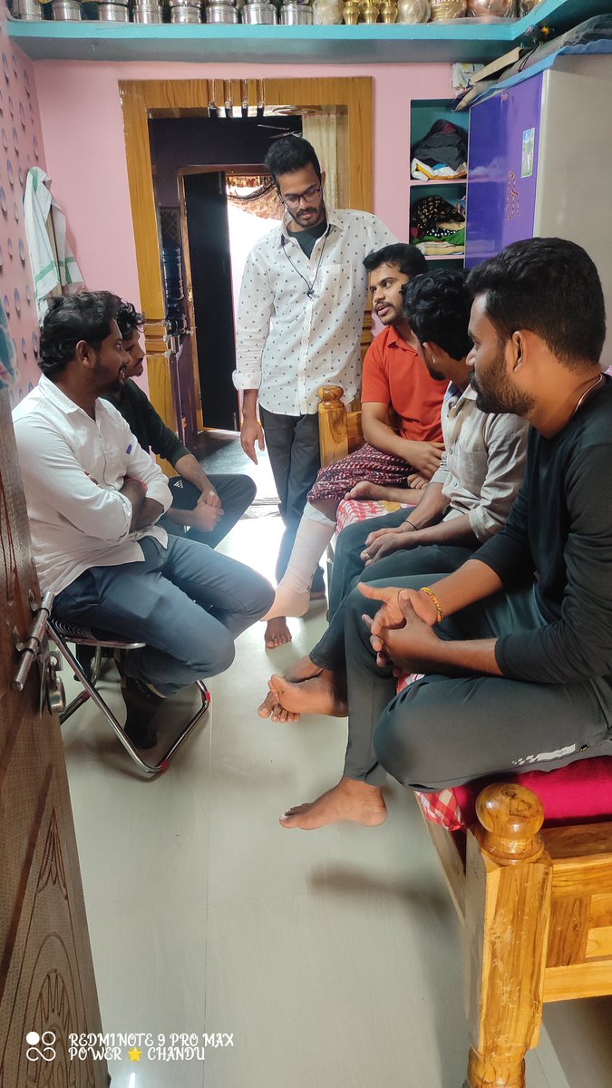 JSPChanduyadav's tweet photo. *ఇటీవల ప్రమాదంలో గాయపడిన జన సైనికుడు రాధవల్లభాపురం పంచాయతీ జనసేన వార్డు మెంబర్ బొడ్డేపల్లి.వెంకటేష్ ని పరామర్శించిన టెక్కలి నియజకవర్గం జనసేన నాయకులు* కోటేశ్వరరావు పల్లి, లాయర్ రాం ప్రసాద్,ప్రసాద్,పిల్లల.చందు,లండ.పవన్,కల్కియాదవ్ తదితరులు
@PawanKalyan
@NagaBabuOffl 
@DrSandeepJSP https://t.co/dYBtrgsb0x