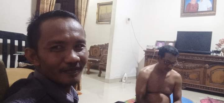 doel96850667's tweet photo. Bot stres sukadamai lampung..lagi modusin...pijat cari mangsa...nanti kalok menolak ngewek diancam2 di sebar sebarin...liat aj mukanya...soak,,hati2 kawan https://t.co/ZbYUTxIQ3m