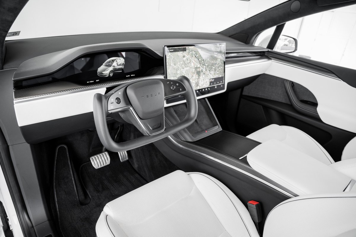 EAGDC's tweet image. They say it&apos;s 1020 HP...not necessary to add many more details after that, huh? 
Call 703-712-8324 for details. 

#TeslaModelX #ModelXPlaid #ElectricCars