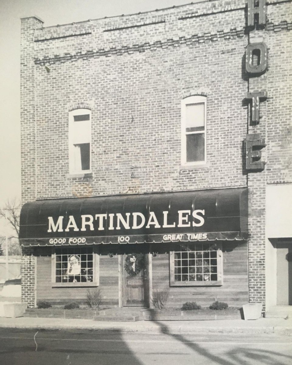 BayCountyHBA's tweet photo. #Throwback Martindales Hotel- Good Food. Great Time. #pinconningmi #cheesecapitalofmichigan https://t.co/aDIZRYQviO