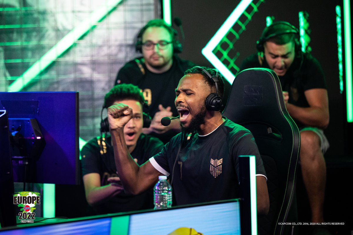 MGG__TV's tweet photo. J-4 avant le derby de la #SFLEUROPE... 
On attend vos pronos, plutôt @Team_GO (200 points) ou @BMS_CREW ( 255 points) ?👀 https://t.co/Y6DOuAZLgn