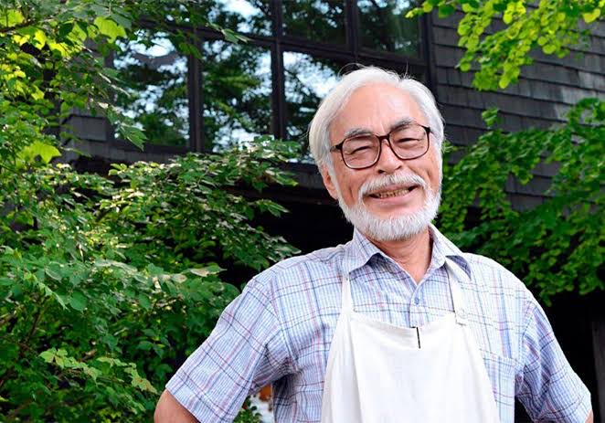 Feliz aniversário, Hayao Miyazaki! 🎂 

— Diretor e autor de obras como A Viagem de Chihiro, Princesa Mononoke e Meu Amigo Totoro, completa 82 anos!