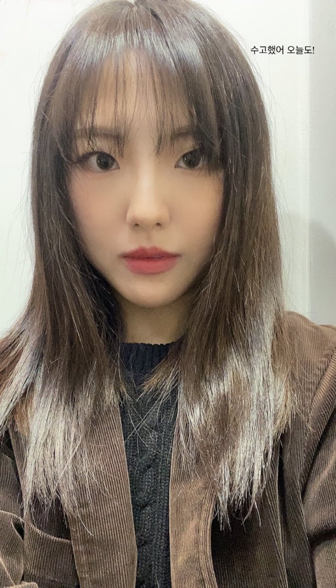 seokythinker's tweet image. SHE IS GORGEOUSSS